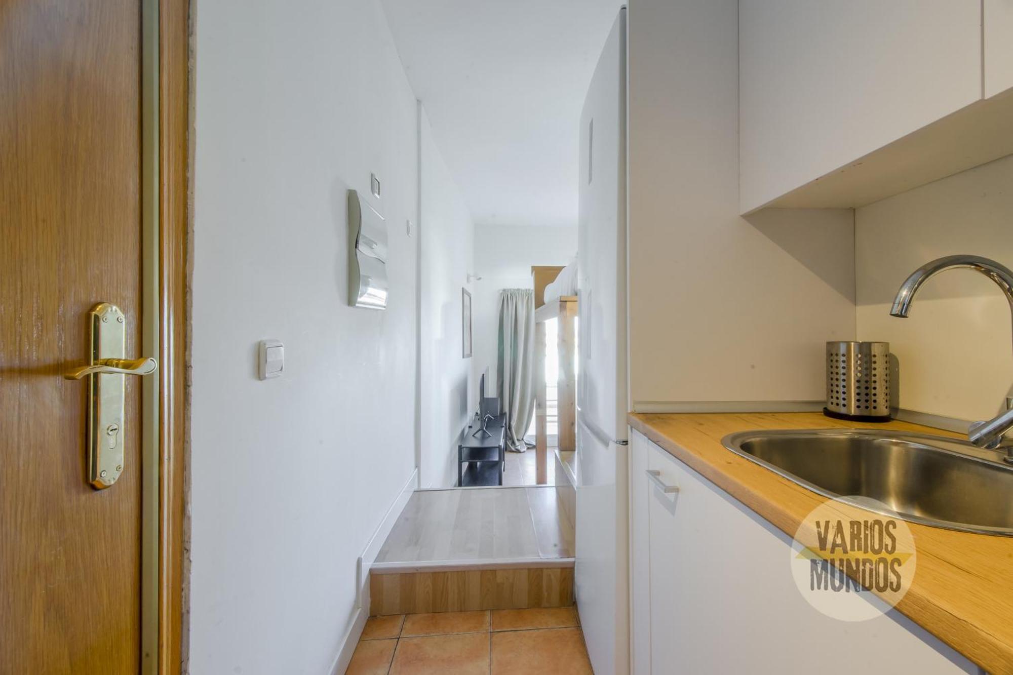 Fabuloso Atico Doble Altura 3pax En Chueca Appartamento Madrid